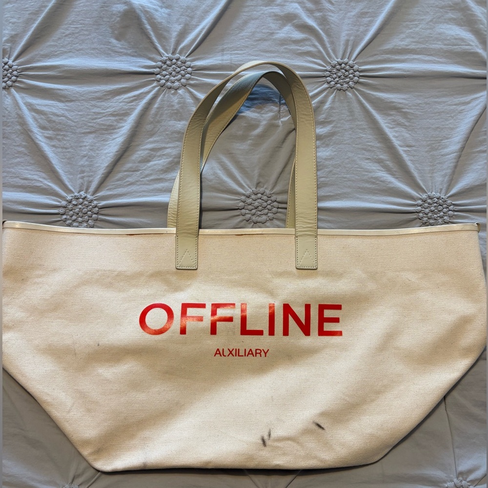 Large Aritzia Tote